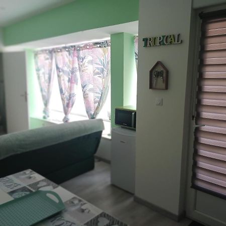 La Casa Verde La Fere Luaran gambar
